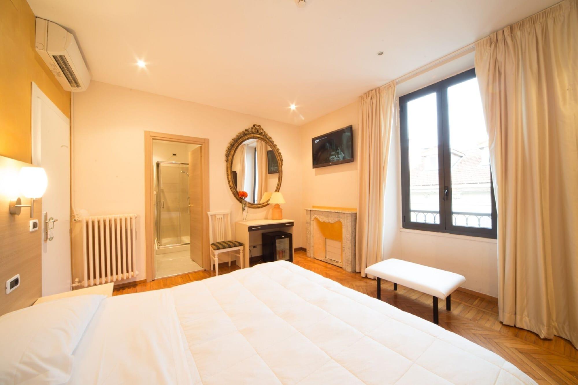 Hotel Globo Suite-Correnti Hotels ซานเรโม ภายนอก รูปภาพ